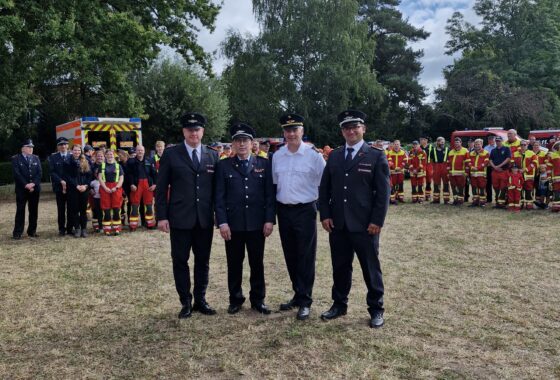 Samtgemeindefeuerwehrtag mit besonderer Ehrung, einem Heimsieg und tollem Rahmenprogramm