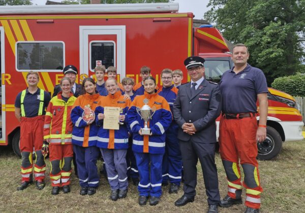 Samtgemeindefeuerwehrtag mit besonderer Ehrung, einem Heimsieg und tollem Rahmenprogramm