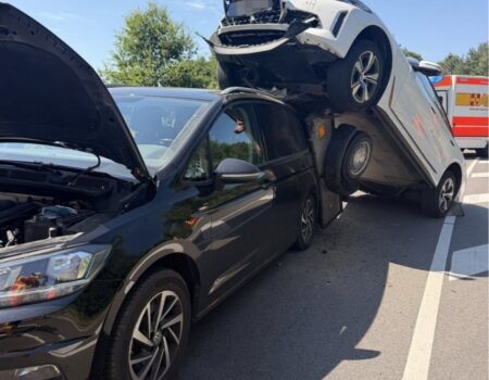 H1 - Verkehrsunfall